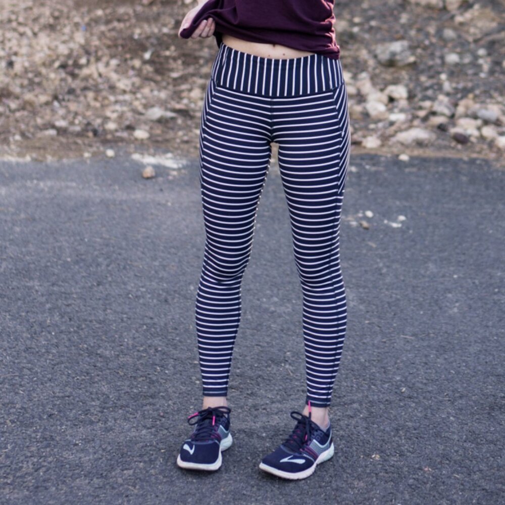 Athleta Stripe Contender 7/8 Tight in Powerlift